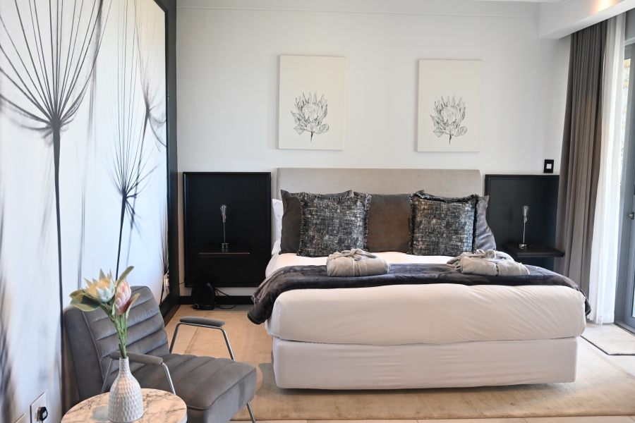 6 Bedroom Property for Sale in Romansbaai Estate Western Cape